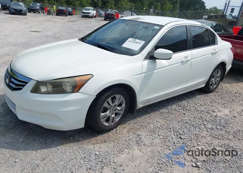 2011 Honda Accord 2.4 Se z USA, uszkodzony, nr VIN 1HGCP2F60BA017072